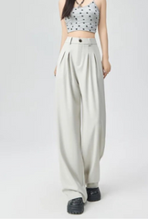 Léna Classic Pleated Pants