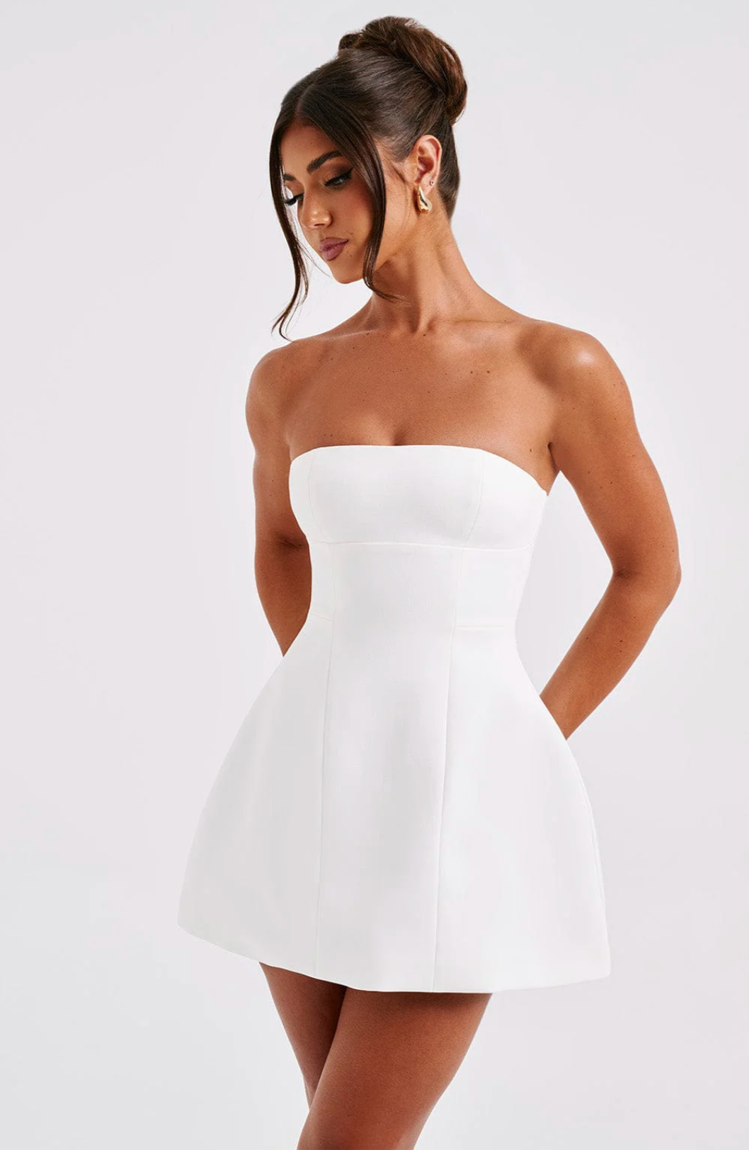Camille Strapless Hourglass Mini