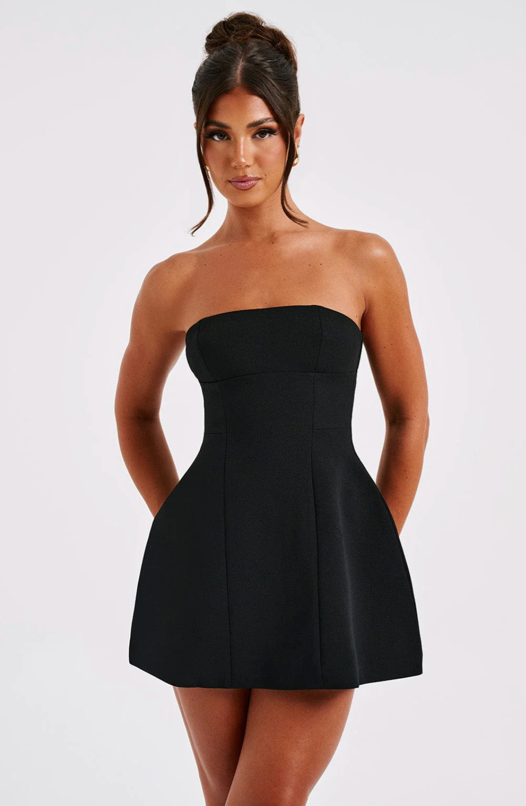 Camille Strapless Hourglass Mini