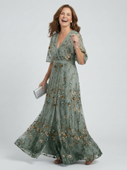 Isabelle | Halter Bloom Flow Maxi Dress