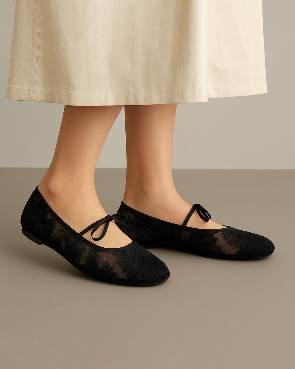 Vescara Lace Ballet Flats