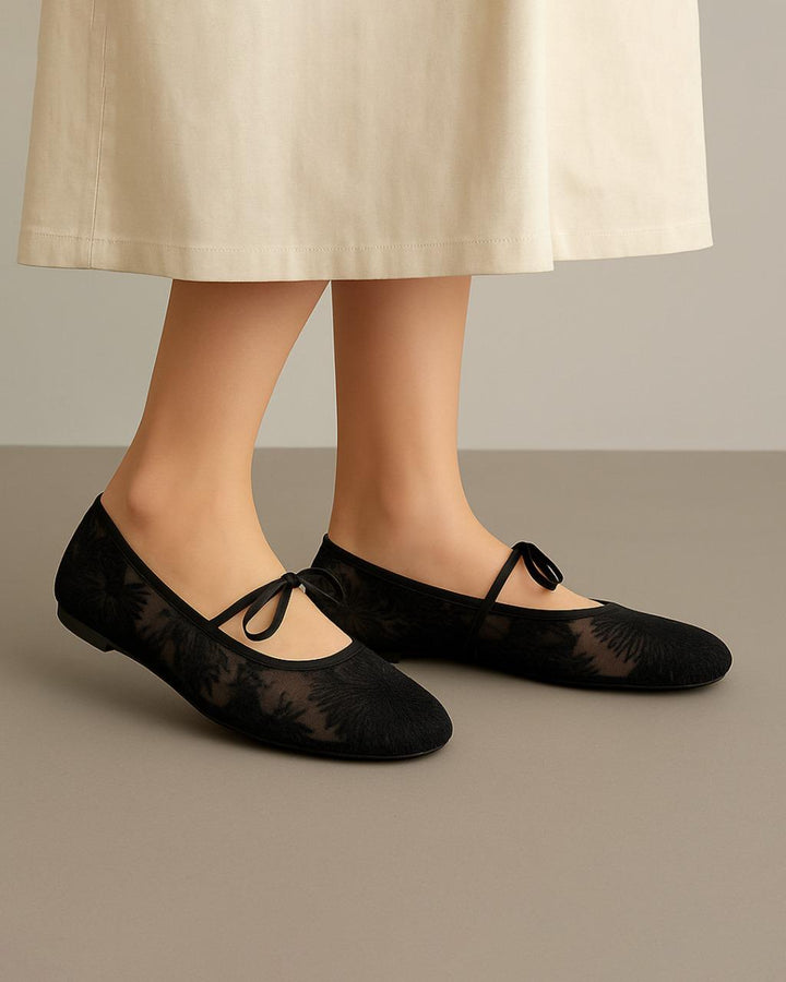 Vescara Lace Ballet Flats
