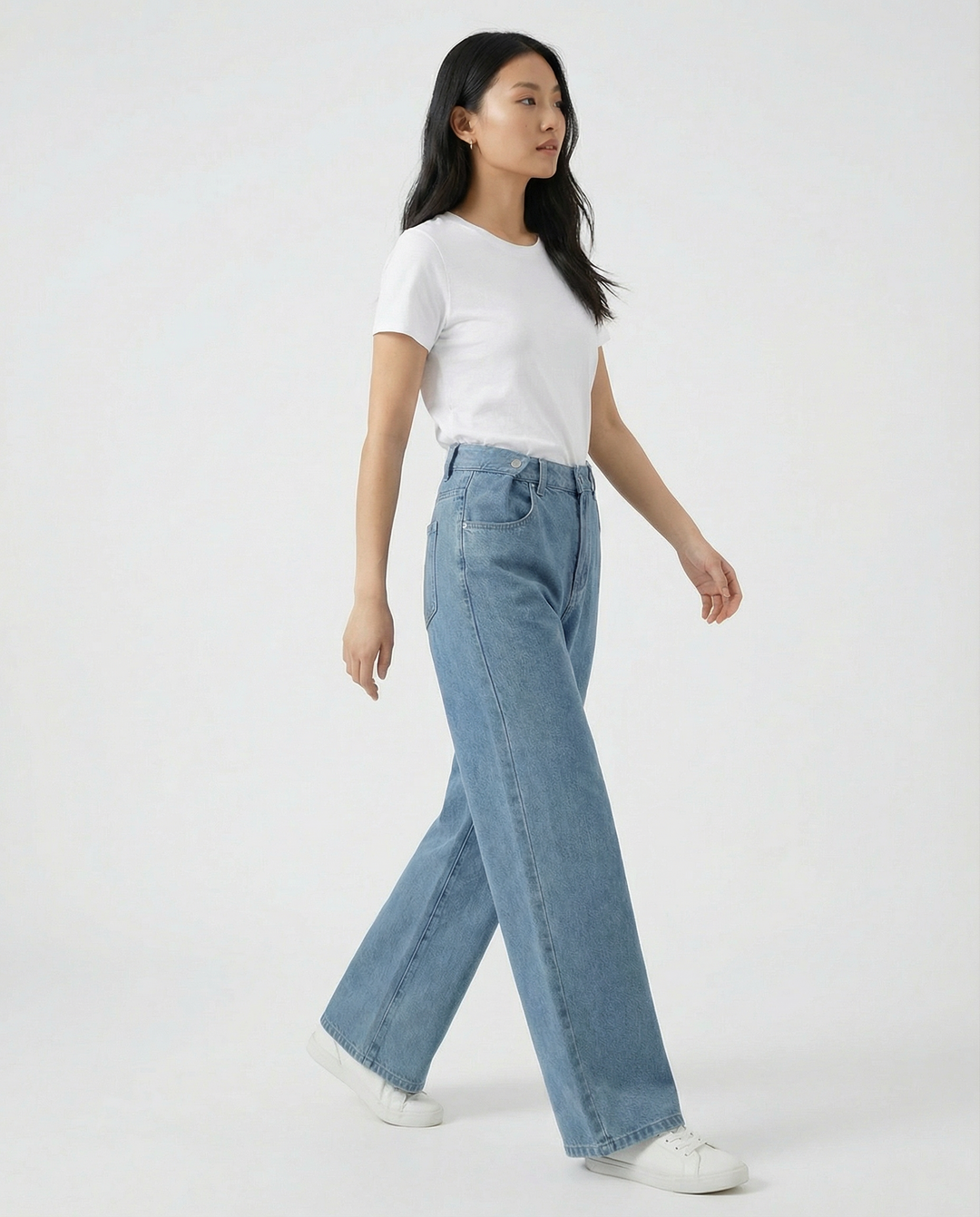 Tiela Adjustable Jeans