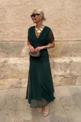 Elegant V-neck Maxi Dress Women with Gradient Design, Flowy Silhouette, Waist-Pleated Fit