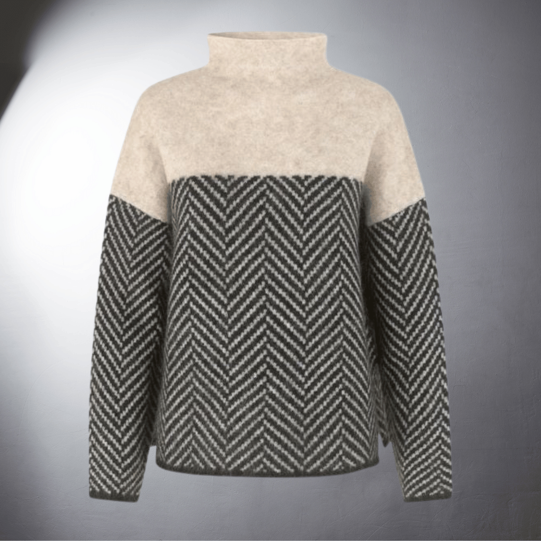 Ebba Lightweight Turtleneck Tee