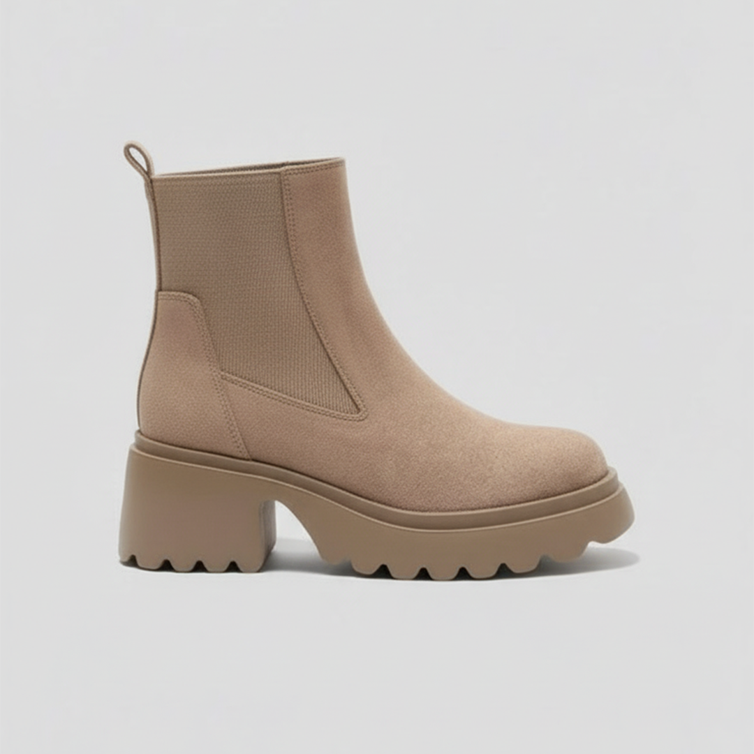 Emilia Chunky Chelsea Travel Boots