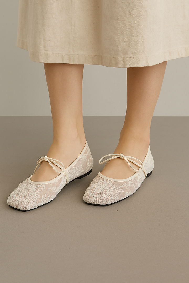 Vescara Lace Ballet Flats