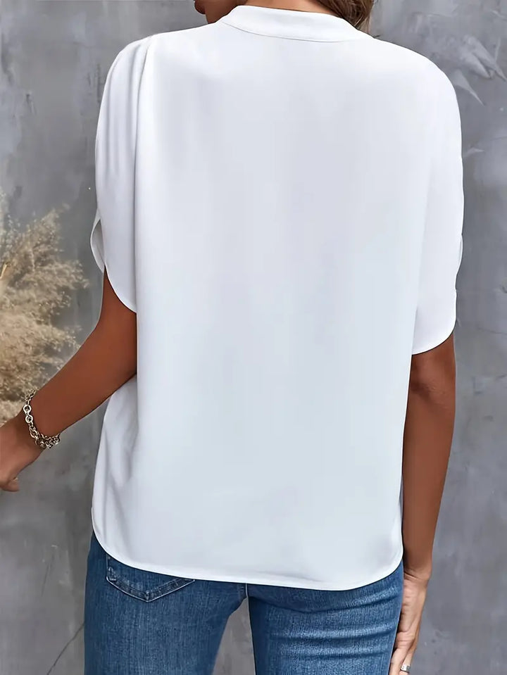 Ondina Minimalist Crop Top