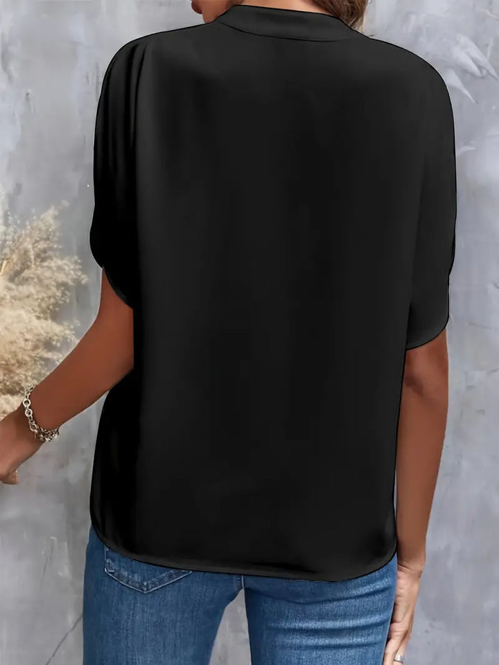 Ondina Minimalist Crop Top