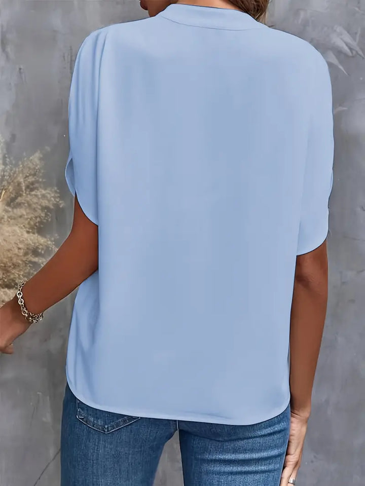 Ondina Minimalist Crop Top