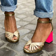 Helena - Classic sandals with ankle strap and open toes