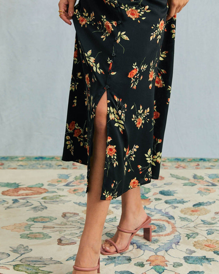 Black Floral Elegance Maxi
