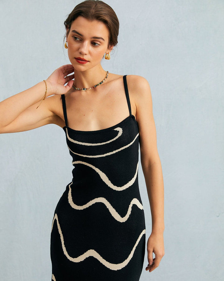 Black Textured Wave Midi Dress
