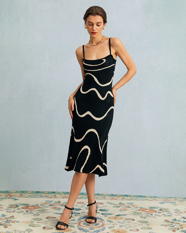 Black Textured Wave Midi Dress