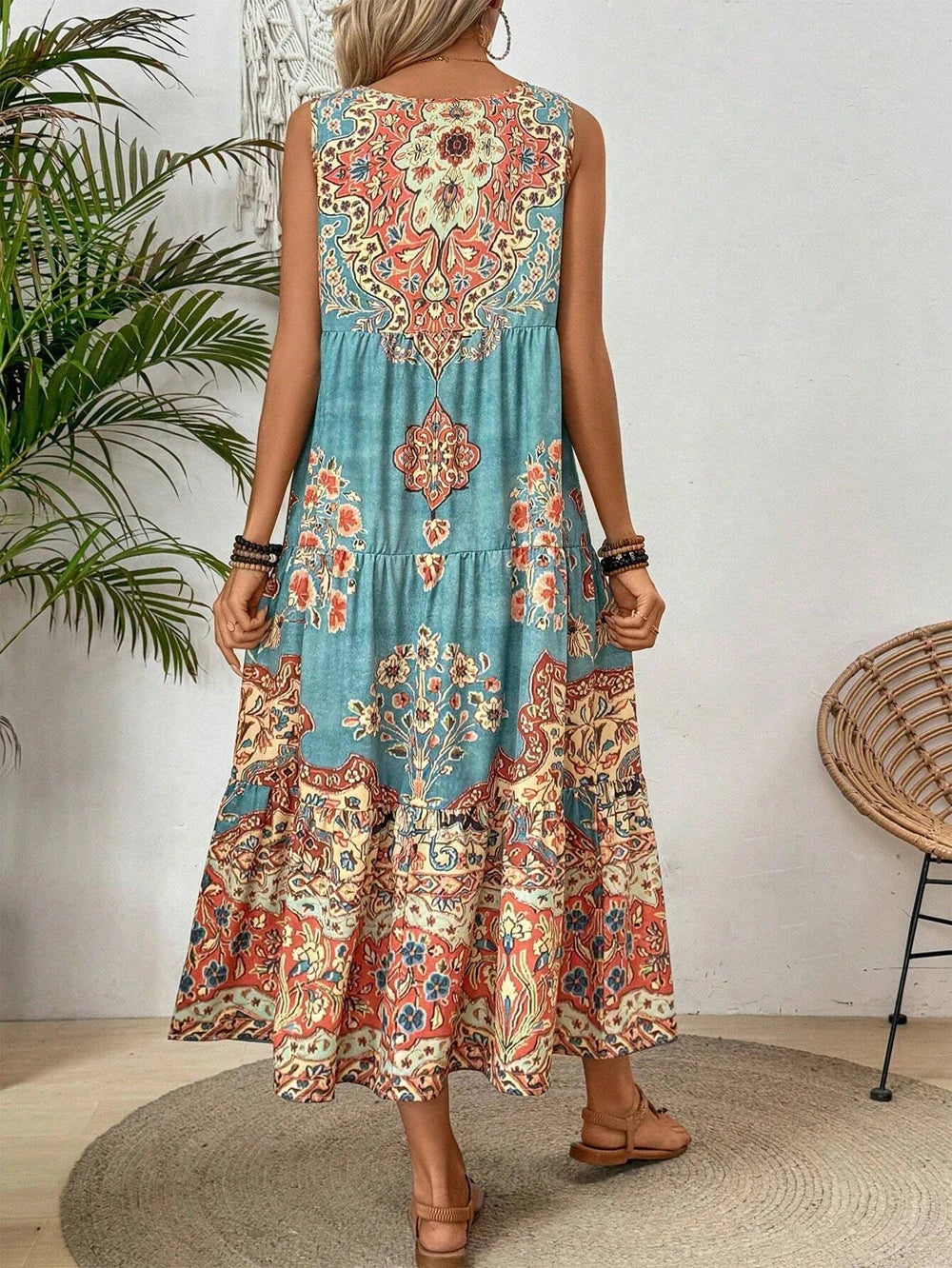Women's Sleeveless Printed Tiered Midi Dress
