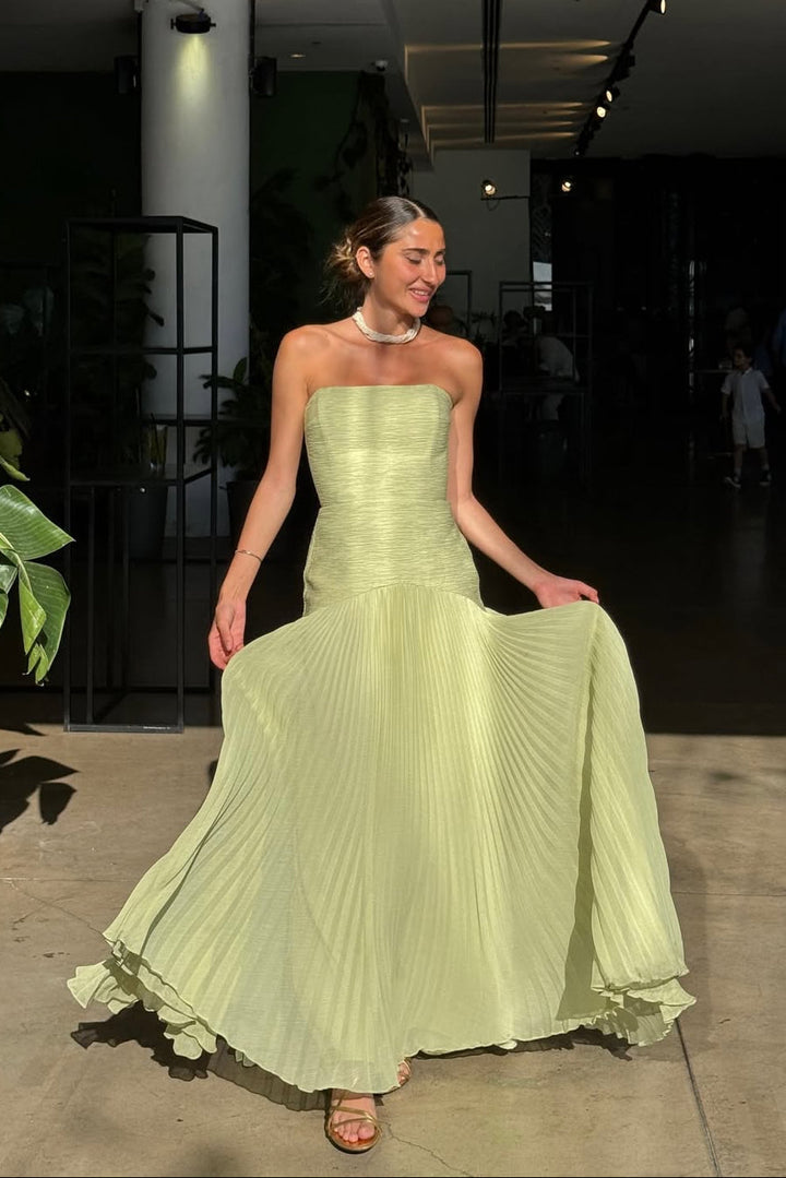 Women's Strapless Pleated Maxi Wedding Guest Dress